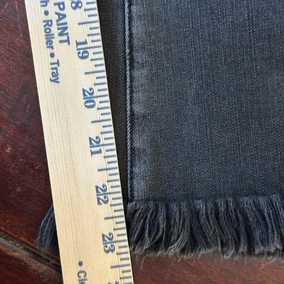 FRAME Le Crop Mini Boot Jeans Women’s 29 Black Raw Hem Cropped Stretch Denim - Picture 8 of 10